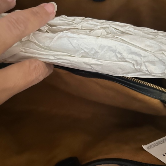 Coach Bella CR 979  Black Leather Shoulder Bag with Gold Accents - Picture 5 of 8